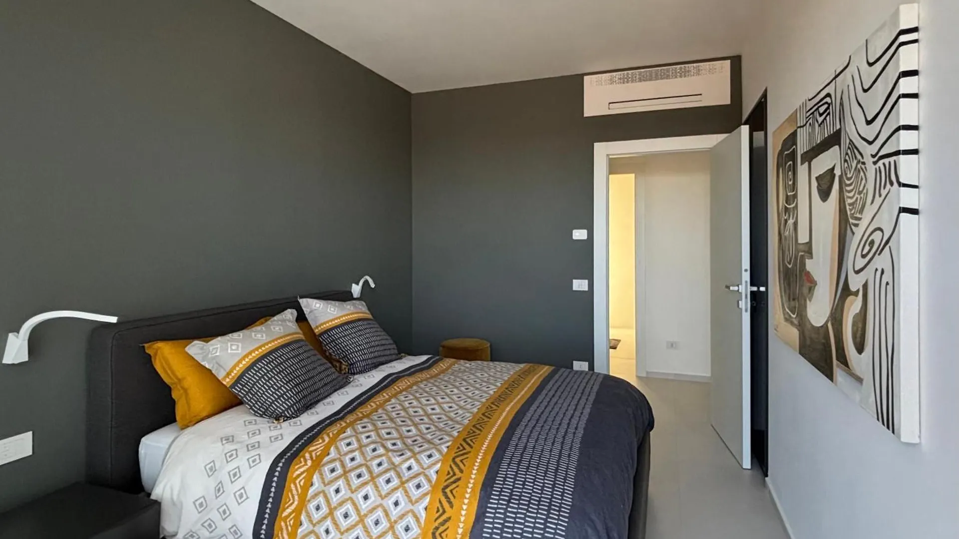 Villa Nanni Contemporary, Pool And Garden Castellammare del Golfo